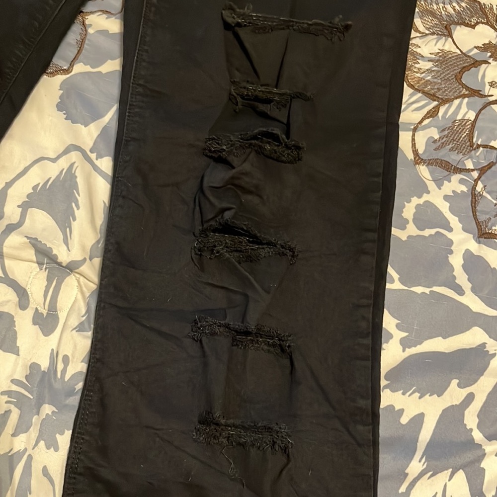 Black Ripped Jeans - Picture 4 of 4
